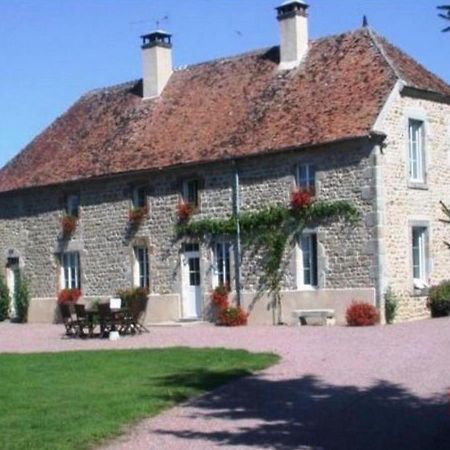 Gite Les Aubues Lormes Екстер'єр фото