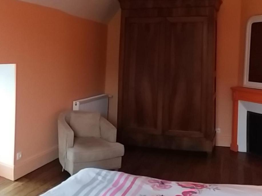 Gite Les Aubues Lormes Екстер'єр фото